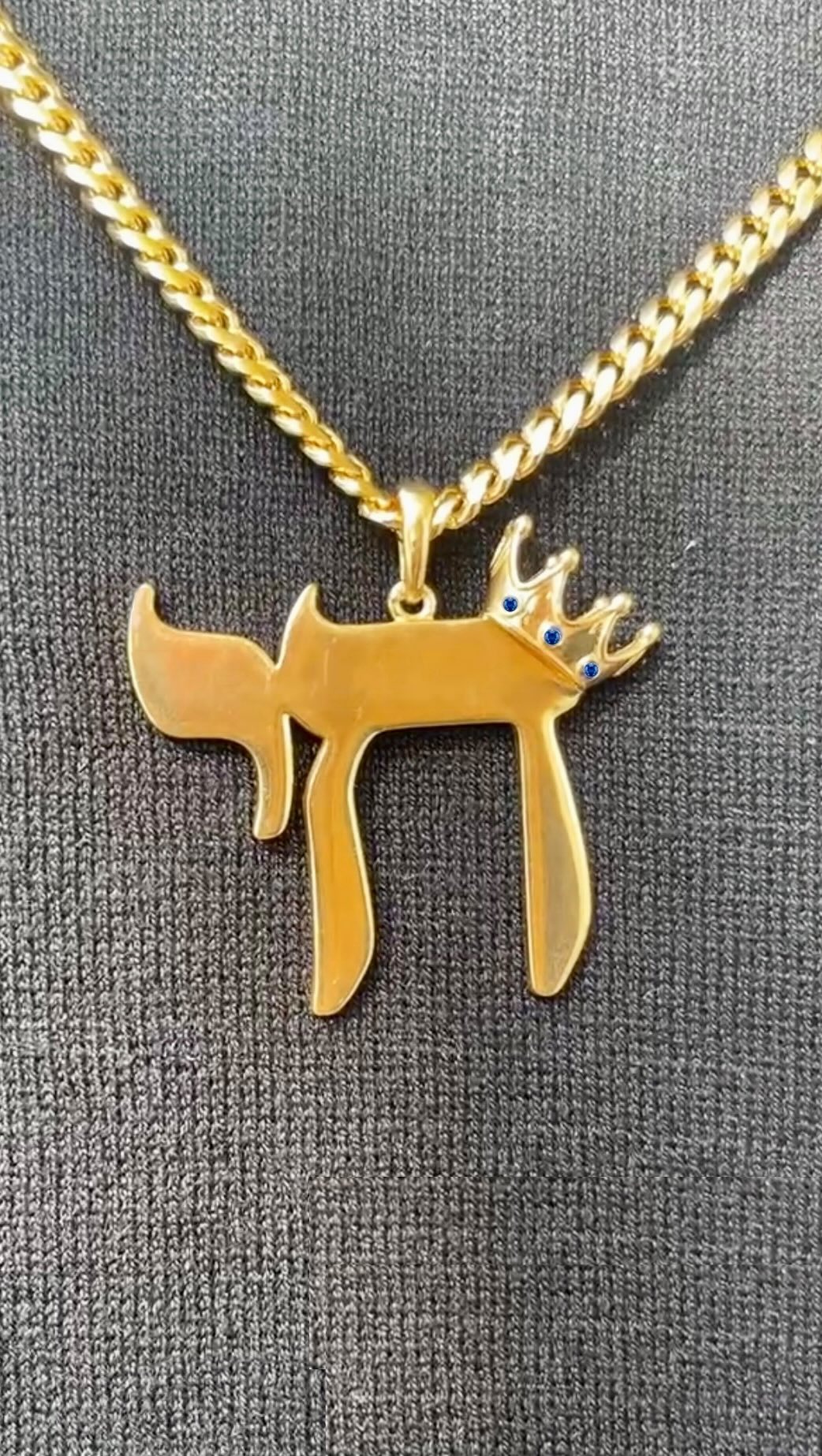 Gold Chai pendant necklace - Jewish jewelry by Green Jewelers